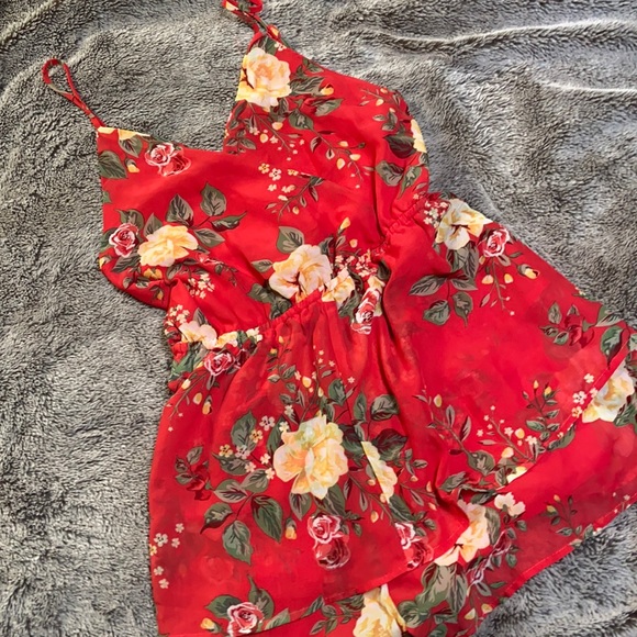 Floral Romper - Picture 1 of 5